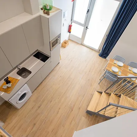 Florit Flats - The Seagull Apartment