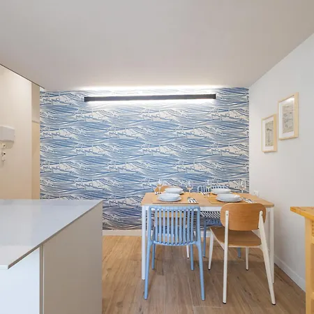 Florit Flats - The Seagull Apartment *