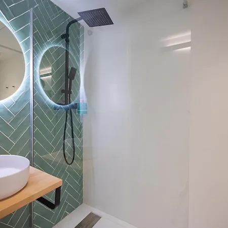 Florit Flats - The Mediterranean Suites Valenza