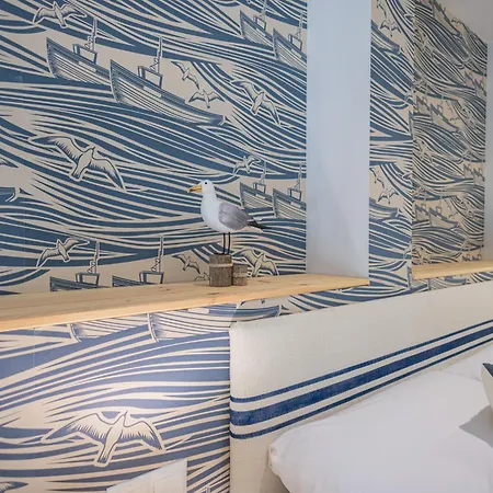 Florit Flats - Mediterranean Pirate Apartment Valencia