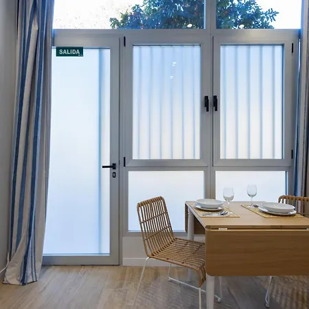 Florit Flats - Mediterranean Pirate Apartment Valencia