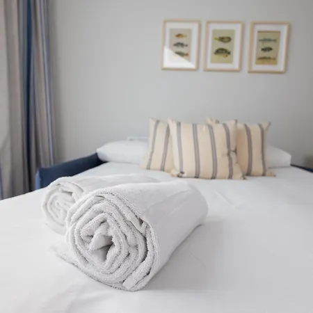 Florit Flats - The Mediterranean Suites * Valencia